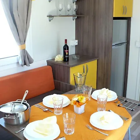 منتزه العطل Victoria Mobilehome In