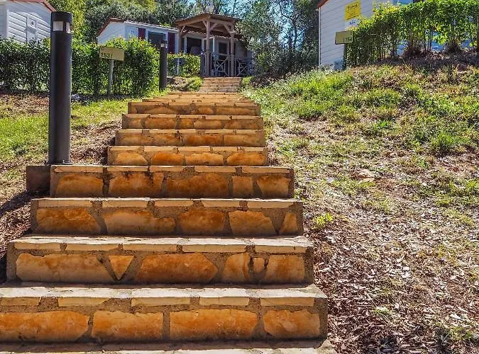 홀리데이파크 Victoria Mobilehome In 브르사르