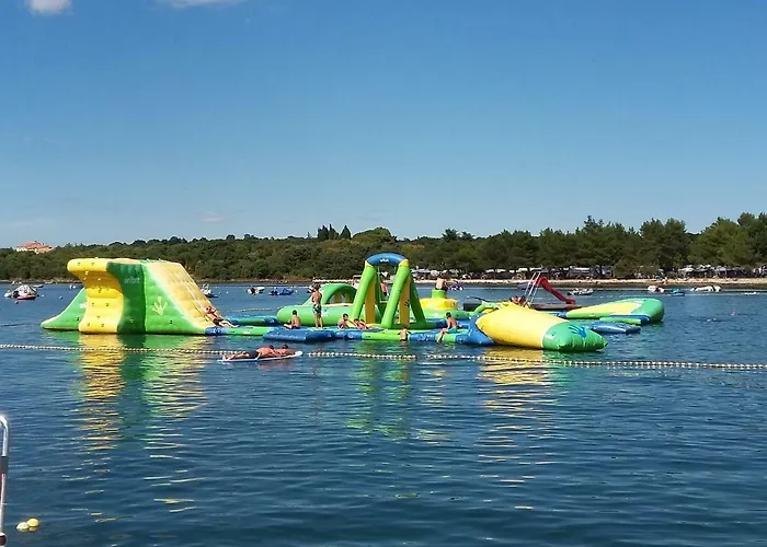 홀리데이파크 Victoria Mobilehome In 3*