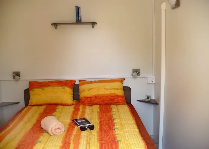 Victoria Mobilehome In 홀리데이파크 브르사르